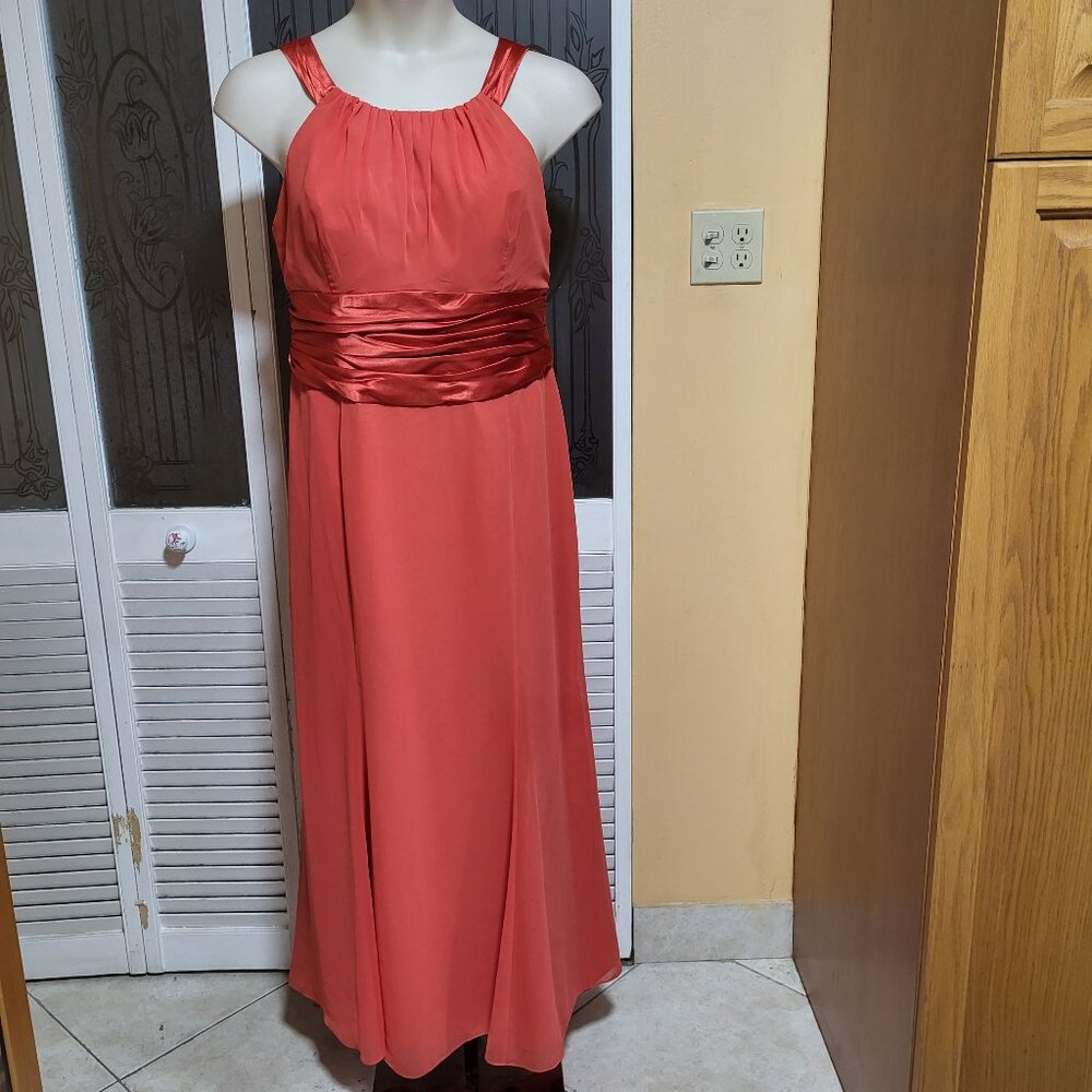 DAVID'S BRIDAL LADIES FORMAL BURNT ORANGE BRIDESMAID DRESS